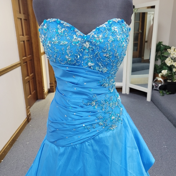 MORI LEE TURQUOISE BALLGOWN DRESS - Picture 3 of 11